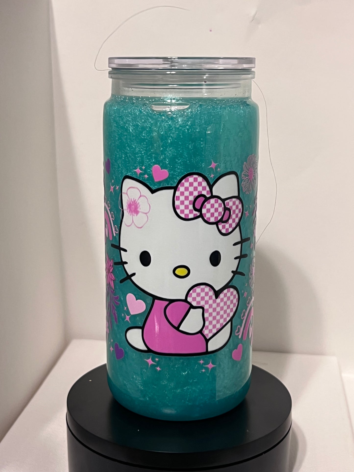 Hello kitty with teal mica